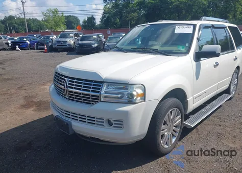 2008 Lincoln Navigator from USA, damaged, VIN 5LMFU28558LJ04772